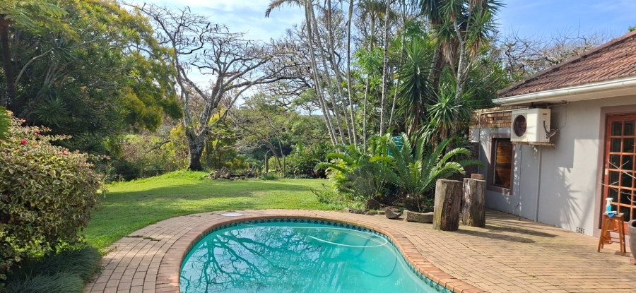 Commercial Property for Sale in Meisies Halt Eastern Cape